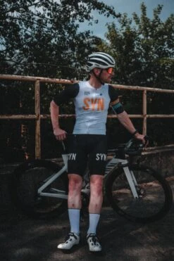 SYNDICATE AERO PRO RADTRIKOT SYN RISE -Biehler 0414226 SYNASR AERO WHITE 6 1280x1280