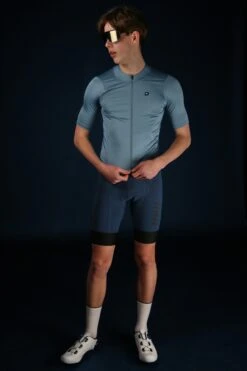 ESSENTIAL RADHOSE RHINO 11 ESSENTIAL RADHOSE RHINO -Biehler 0414270 ESSRO ESSENTIAL BIBS RHINO 3627ac4a52fea2 1280x1280