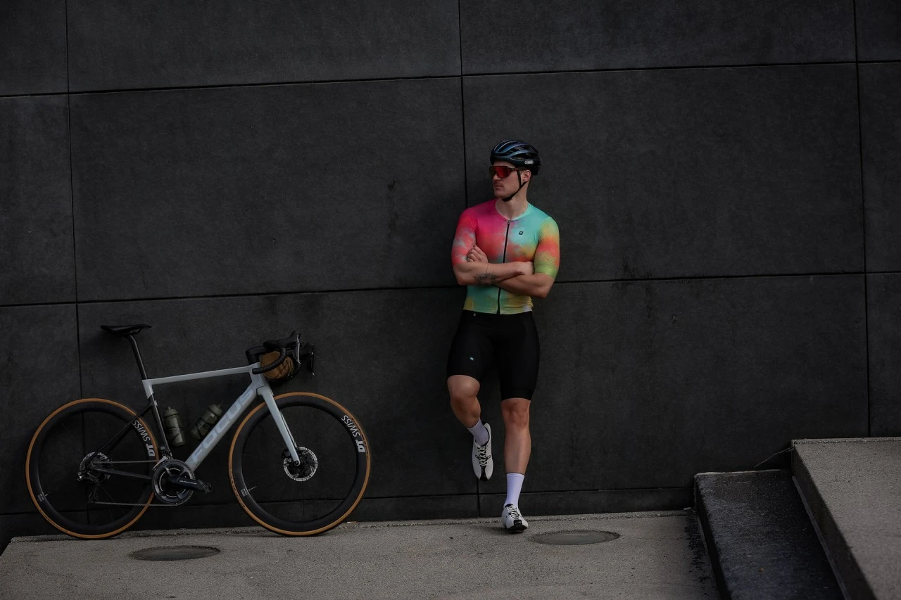 TECHNICAL RADTRIKOT SPRAY CAN 6 TECHNICAL RADTRIKOT SPRAY CAN – Bild 6