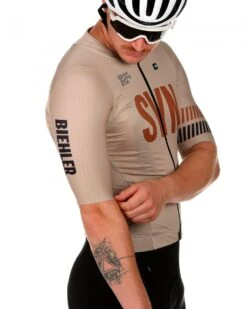 SYNDICATE RADTRIKOT MACCHIATO CINNAMON 5 SYNDICATE RADTRIKOT MACCHIATO CINNAMON -Biehler 0414324SYNMC detail 1280x1280