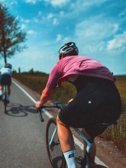 ESSENTIAL RADTRIKOT ROSEWOOD 10 ESSENTIAL RADTRIKOT ROSEWOOD -Biehler 0414326 ESSRW ESSENTIAL JERSEY ROSEW 1 3F 1280x1280