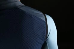 ESSENTIAL WESTE SHADY BAY -Biehler 0414603ESSSB ESSENTIAL GILET BAY 6 1280x1280