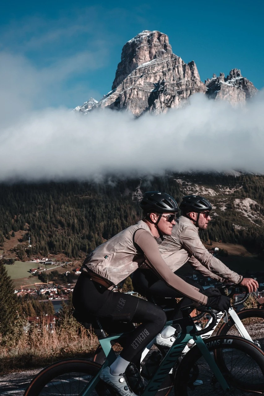 DEFENDER STOW AWAY JACKE 7 DEFENDER STOW AWAY JACKE – Bild 7