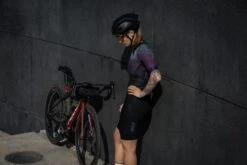 DAMEN TECHNICAL RADTRIKOT ELECTRIC GRID -Biehler 0454321TECEG Jersey women live2 1280x1280