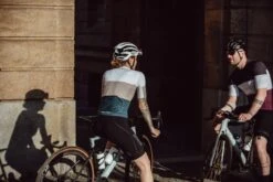 DAMEN SUPREME RADTRIKOT REVOLT FIORD -Biehler 0454327 SUPRF SUPREME JERSEY REVOLT FIORD 3 1280x1280