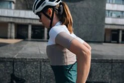 DAMEN SUPREME RADTRIKOT REVOLT FIORD -Biehler 0454327 SUPRF SUPREME JERSEY REVOLT FIORD 7 1280x1280