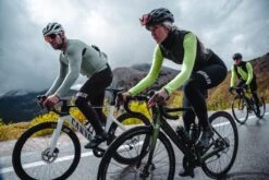 DAMEN THERMAL RAIN LANGARM RADTRIKOT BITTER LEMON -Biehler 0454724 THRBI THERMAL RAIN LS JERSEY LEMON 8 1280x1280