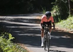 DAMEN SIGNATURE³ NEON MESH RADTRIKOT BITTERSWEET -Biehler 0458024SIGBS SIGNATURE NEON MESH BITTER LIVE1 1280x1280