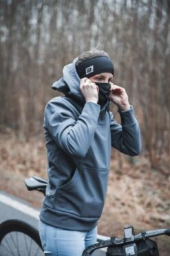 DAMEN DEEP WINTER HOODIE -Biehler Commute Hoody Christian Theres 1663c6749bb5bb3 1280x1280