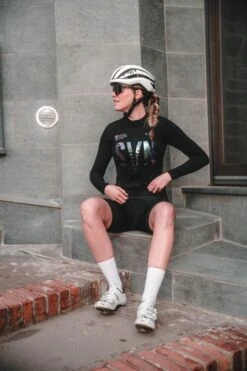 DAMEN SYNDICATE LANGARM RADTRIKOT SHINY BLACK -Biehler DSC01425 1280x1280