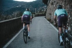 DAMEN SYNDICATE RADHOSE GRAPE -Biehler DSC02344 1280x1280