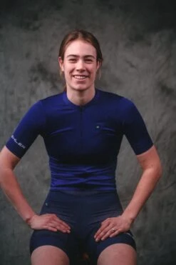 DAMEN ESSENTIAL RADTRIKOT OCEAN -Biehler DSC03620 1280x1280