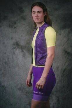 DAMEN ESSENTIAL WESTE PURPLE VIOLET -Biehler DSC03685641ac5ee8c92a 1280x1280