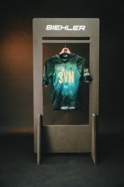 DAMEN SYNDICATE CLIMBER RADTRIKOT NEON SPACE -Biehler DSC04742 1280x1280 1