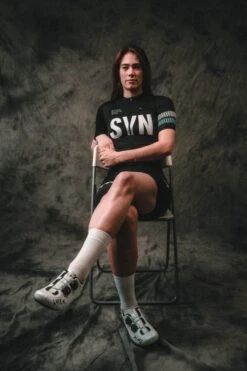 DAMEN SYNDICATE TRAINING RADTRIKOT BLACK -Biehler DSC08269 1280x1280