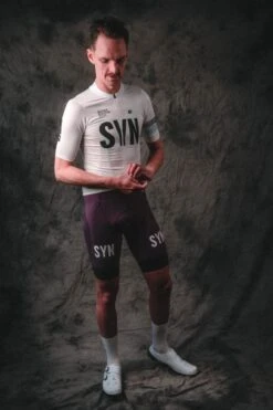 SYNDICATE RADHOSE GRAPE -Biehler DSC09900 1280x1280