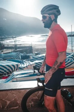 ESSENTIAL RADTRIKOT BLAZE -Biehler R0021217 1280x1280