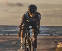 DAMEN TECHNICAL RADTRIKOT ELECTRIC GRID -Biehler SS21 032 1280x1280