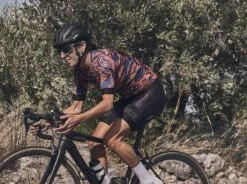 DAMEN SUPREME RADTRIKOT BRIGHT RED -Biehler SS21 195 1280x1280