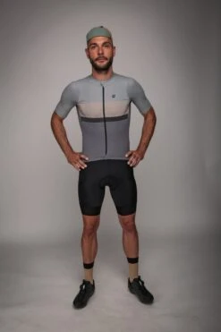 DISTANCE BIB SHORTS 9 DISTANCE BIB SHORTS -Biehler distance studio LR 3962e1032da1692 1280x1280