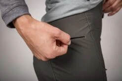 DAMEN DISTANCE SHORTS PINE -Biehler distance studio LR 73 1280x1280