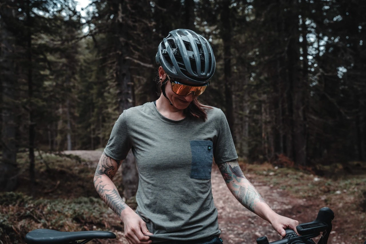 DAMEN GRAVEL SHIRT MELANGE OLIVE 4 DAMEN GRAVEL SHIRT MELANGE OLIVE – Bild 4