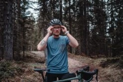 GRAVEL SHIRT MELANGE MARINE -Biehler gravel dolomites web 099 1280x1280