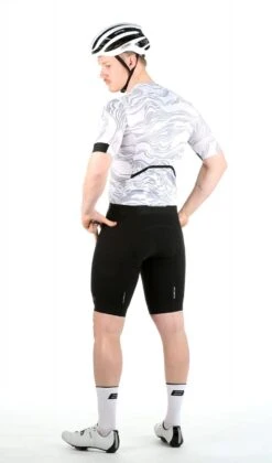 SUPREME RADTRIKOT LIGHT GREY -Biehler men sup lg ss studio1 1280x1280