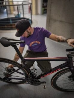 SYNDICATE SNAPBACK CAP BLACK GOLD -Biehler shirt purple1 10642417730b77a 1280x1280