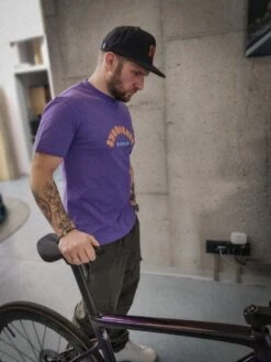 SYNDICATE SNAPBACK CAP BLACK GOLD -Biehler shirt purple1 166424177023dc3 1280x1280