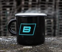 EMAILLE KAFFEEBECHER BLACK