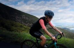 DAMEN SIGNATURE³ WESTE BLACK -Biehler webSS21 409605a6472439f8 1280x1280